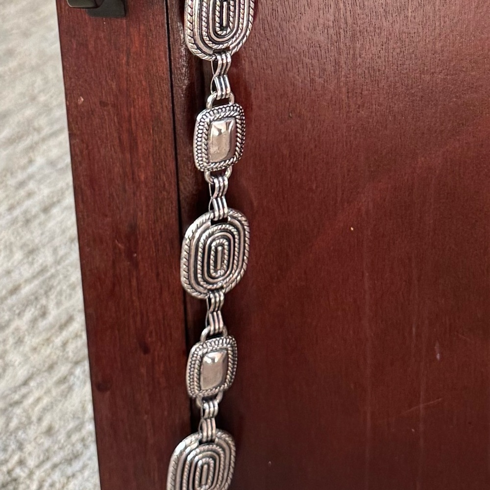 VINCE CAMUTO SILVER METAL BOHO CHAIN BELT
